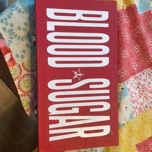Jeffree Star cosmetics. Blood Sugar pallet.